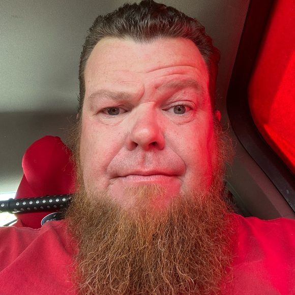 Meet your Posher, Steven aka Big Country - Picture 2 of 6